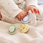 Sada 2 okrúhlych cumlíkov simple ružové +6M