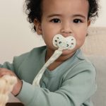 Klip na cumlík anatomický