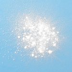 Zmäkčujúci prášok do kúpeľa